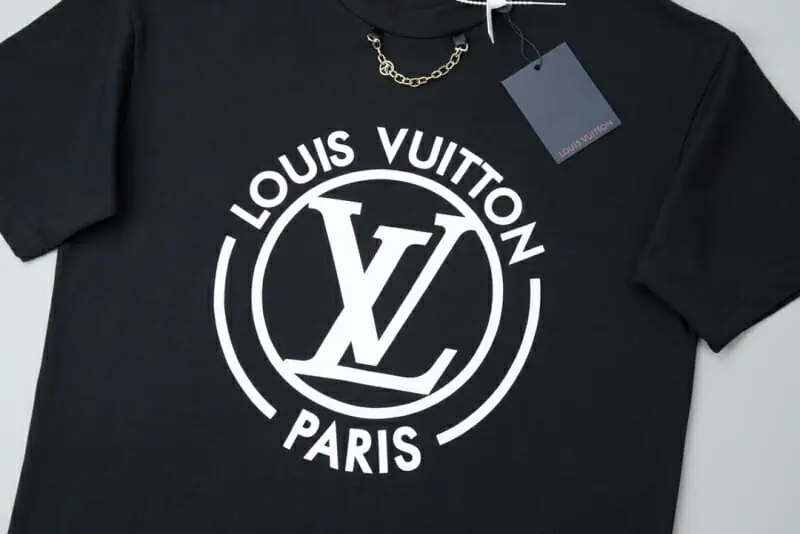 louis vuitton lv t-shirt manches courtes pour unisexe s_1241a064